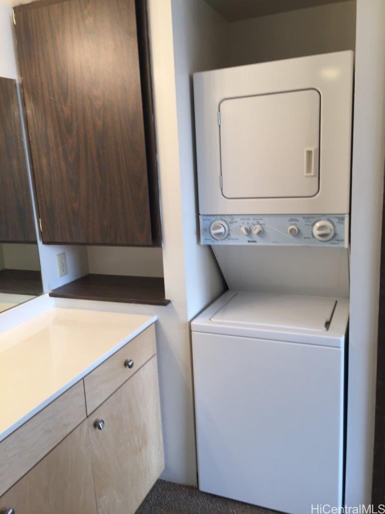 Chateau Waikiki condo # 2103, Honolulu, Hawaii - photo 9 of 10