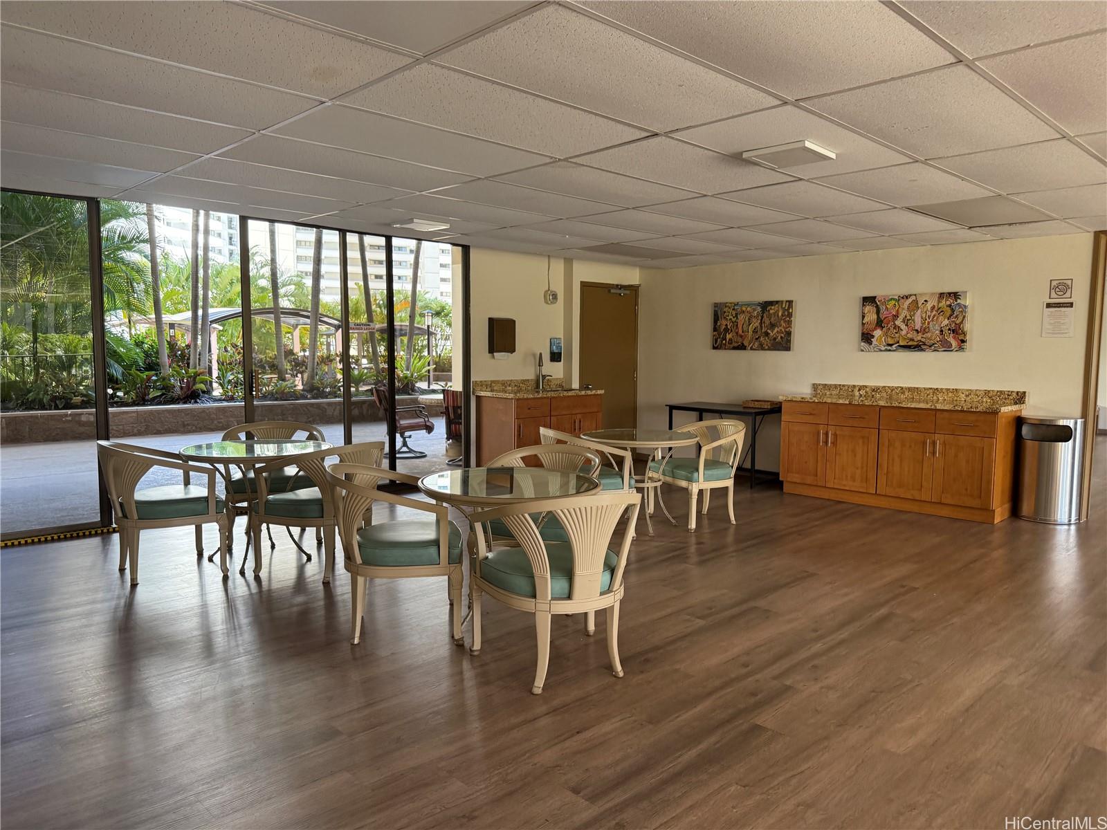 Chateau Waikiki condo # 2108, Honolulu, Hawaii - photo 17 of 21