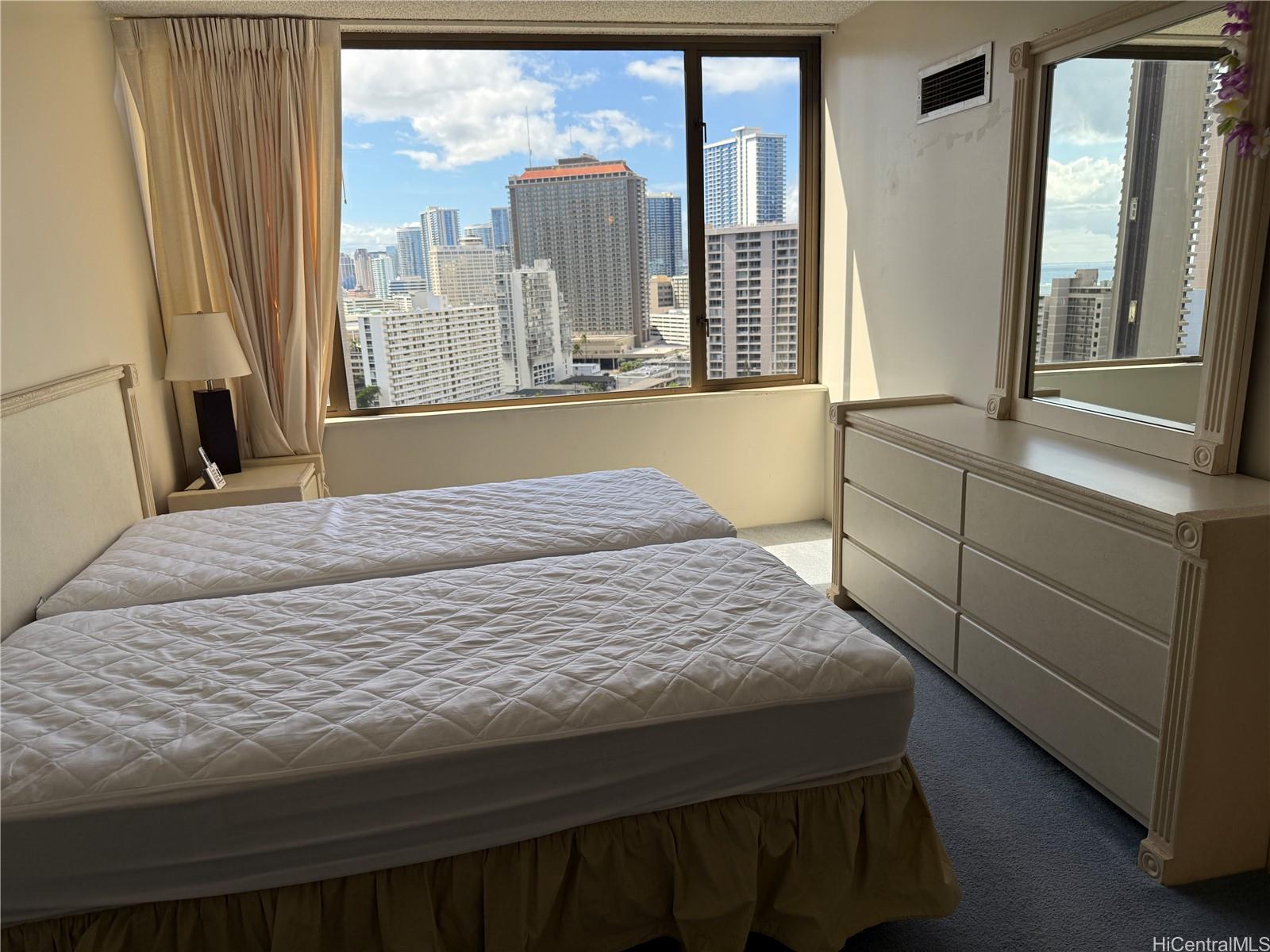 Chateau Waikiki condo # 2108, Honolulu, Hawaii - photo 7 of 21