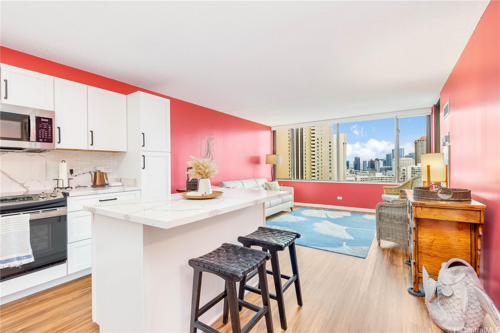 Chateau Waikiki condo # 2202, Honolulu, Hawaii - photo 2 of 25