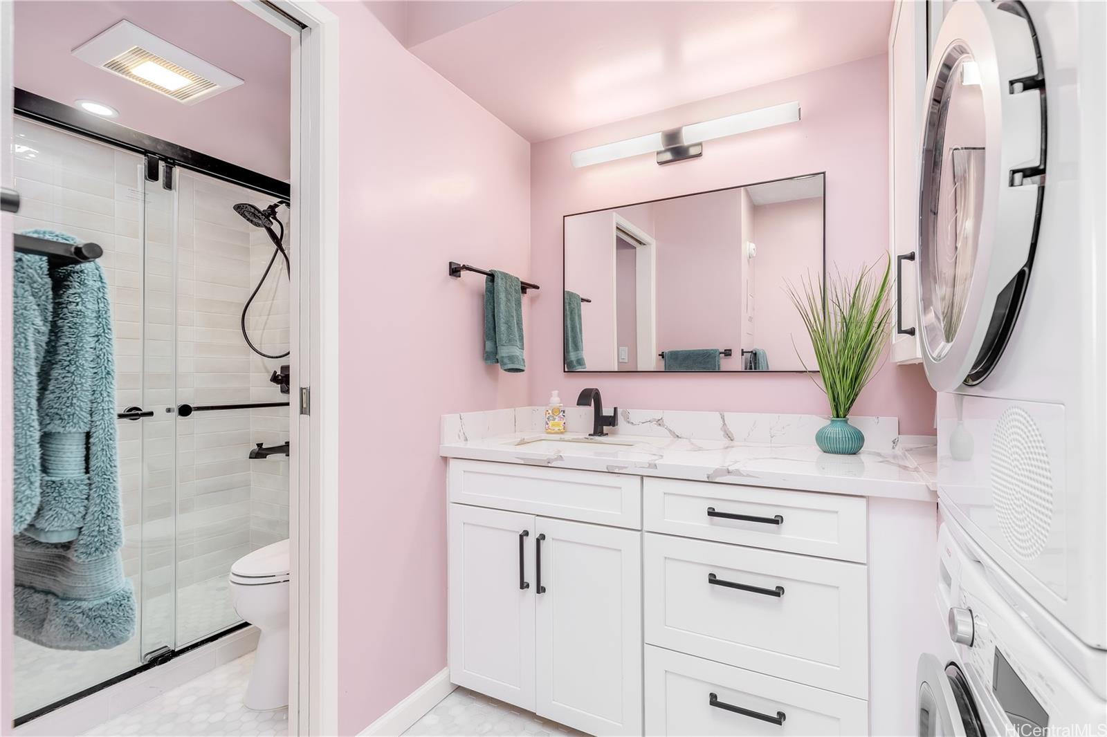 Chateau Waikiki condo # 2202, Honolulu, Hawaii - photo 15 of 25