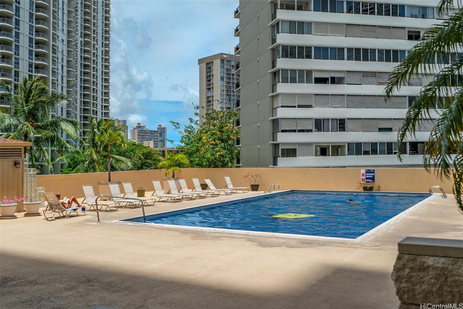 Chateau Waikiki condo # 2213, Honolulu, Hawaii - photo 20 of 24