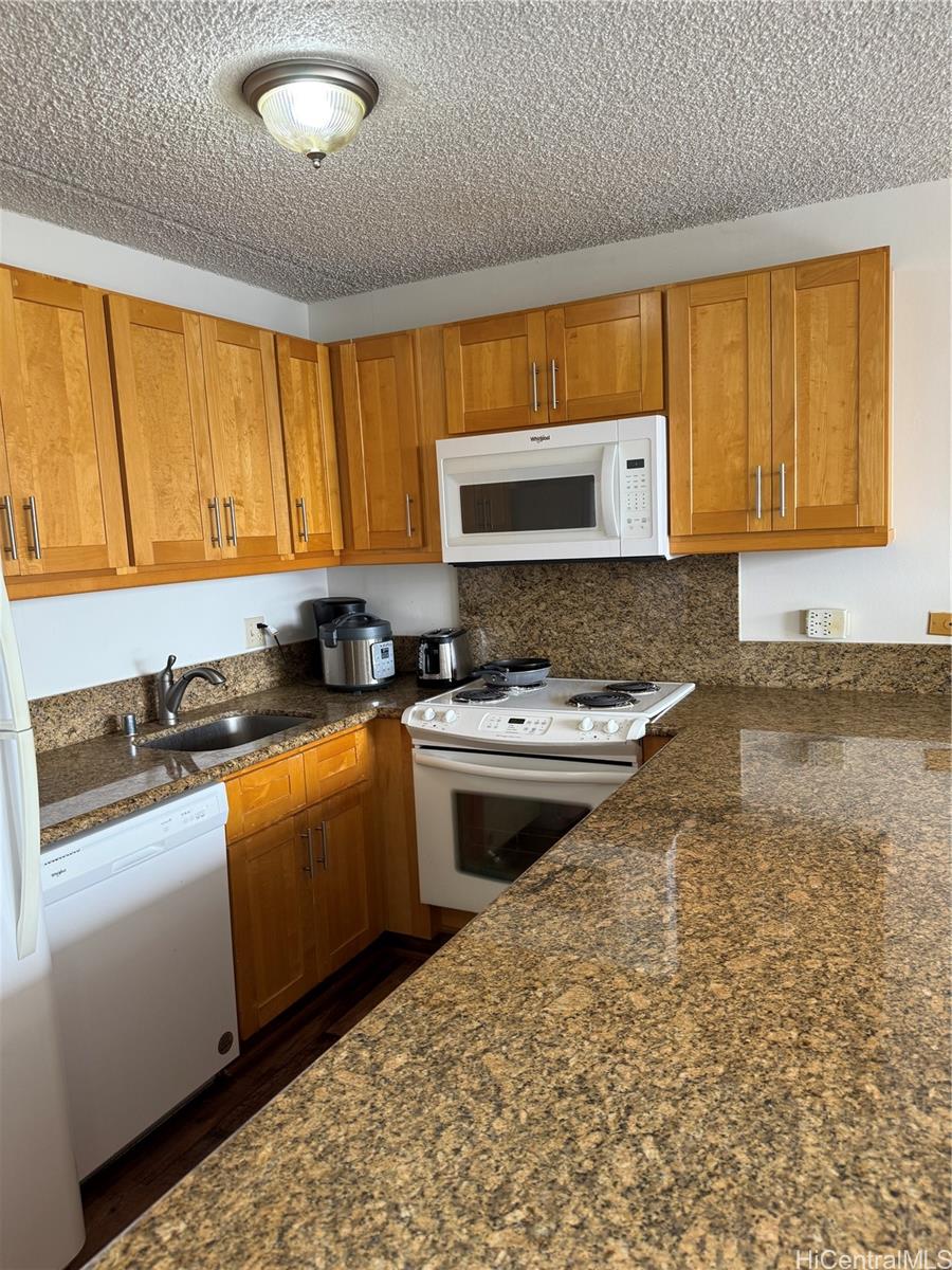 Chateau Waikiki condo # 2311, Honolulu, Hawaii - photo 3 of 8