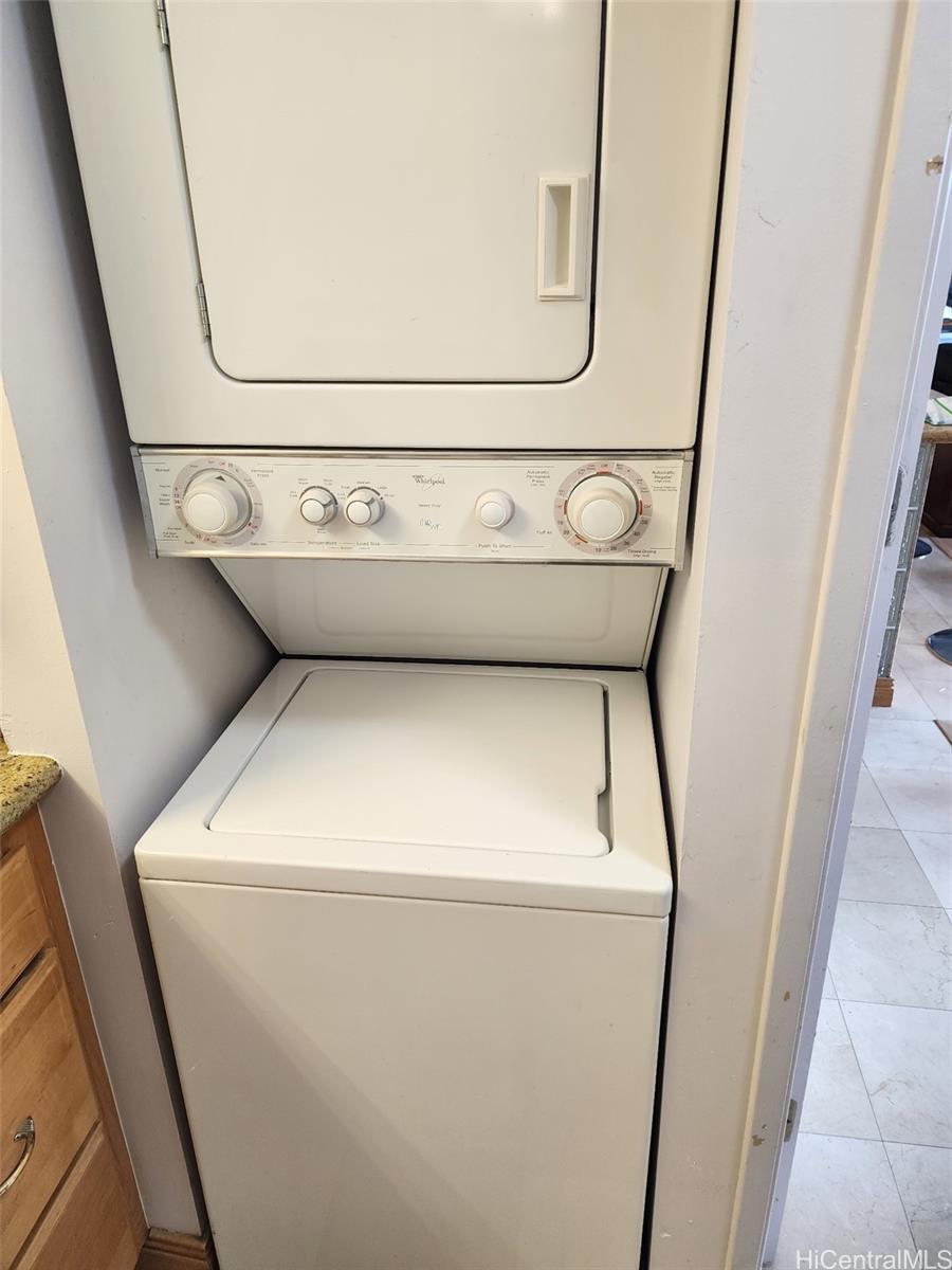 Chateau Waikiki condo # 2603, Honolulu, Hawaii - photo 6 of 8