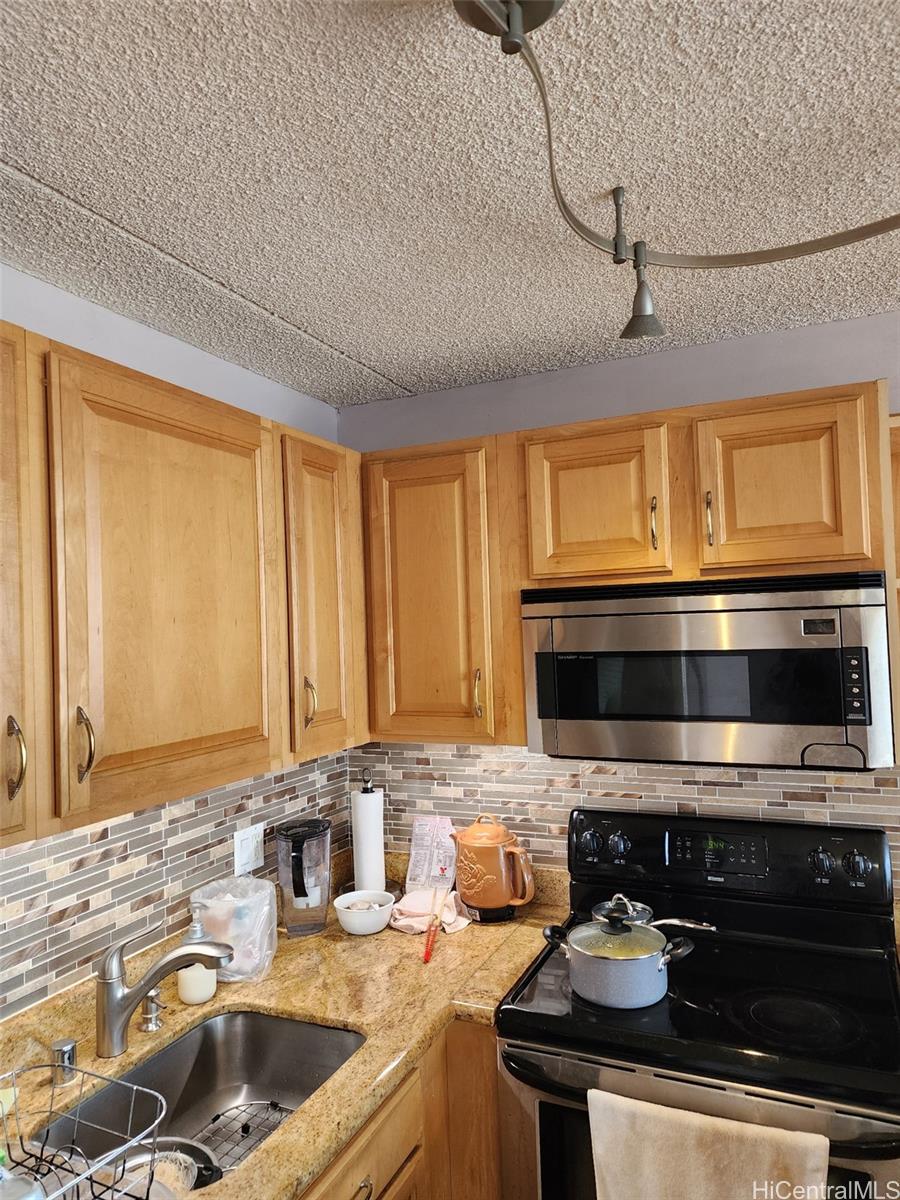 Chateau Waikiki condo # 2603, Honolulu, Hawaii - photo 7 of 8