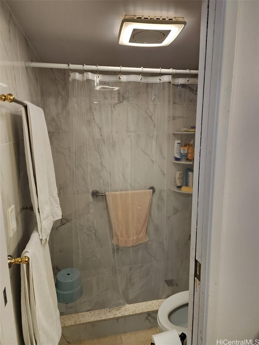 Chateau Waikiki condo # 2603, Honolulu, Hawaii - photo 8 of 8