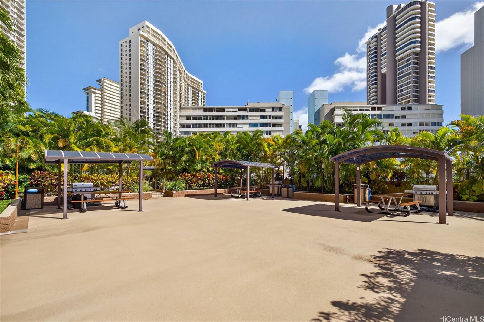 Chateau Waikiki condo # 3203, Honolulu, Hawaii - photo 15 of 25