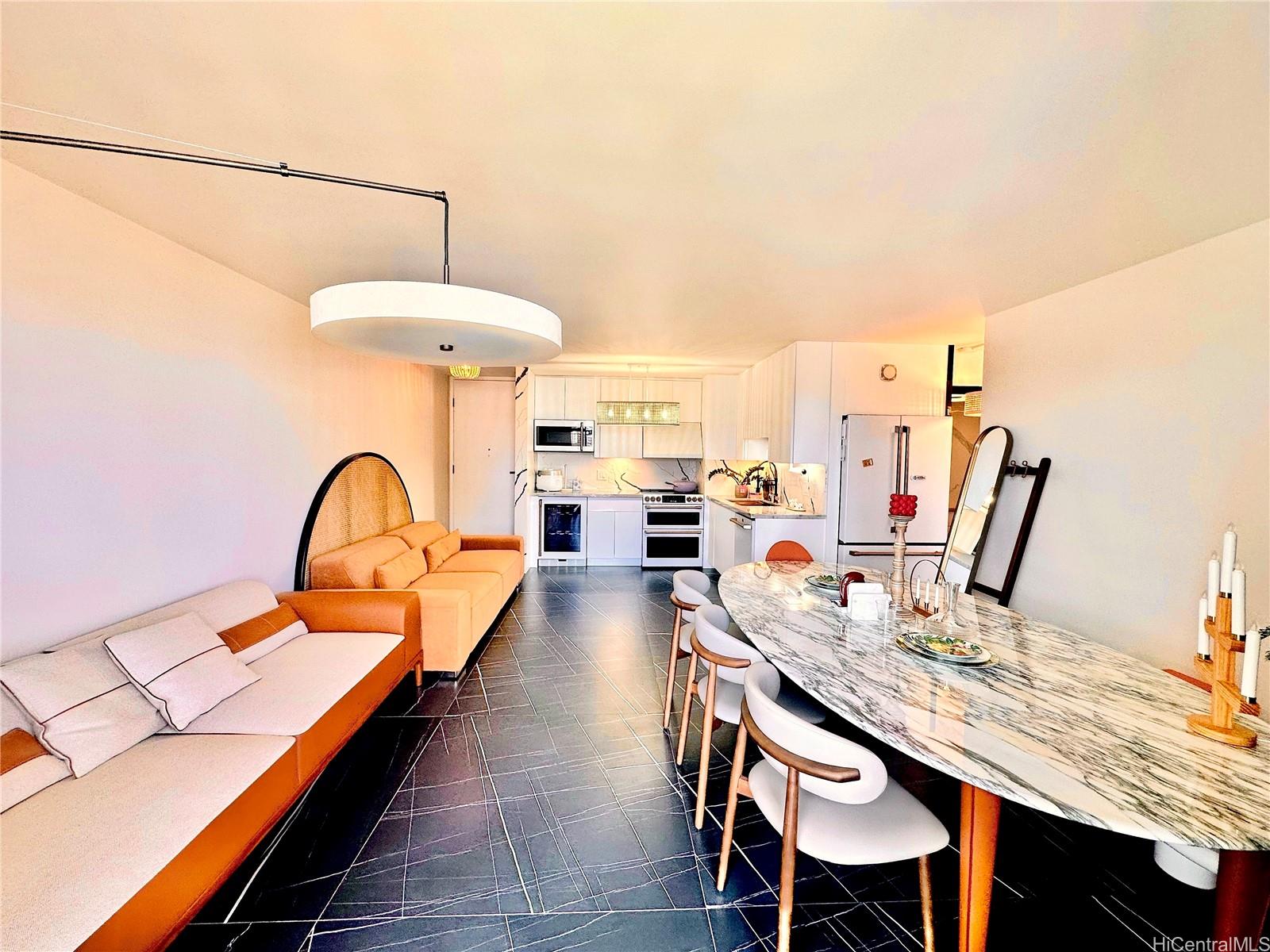 Chateau Waikiki condo # 3204, Honolulu, Hawaii - photo 5 of 16