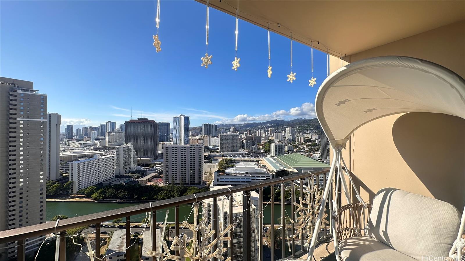 Chateau Waikiki condo # 3204, Honolulu, Hawaii - photo 10 of 16