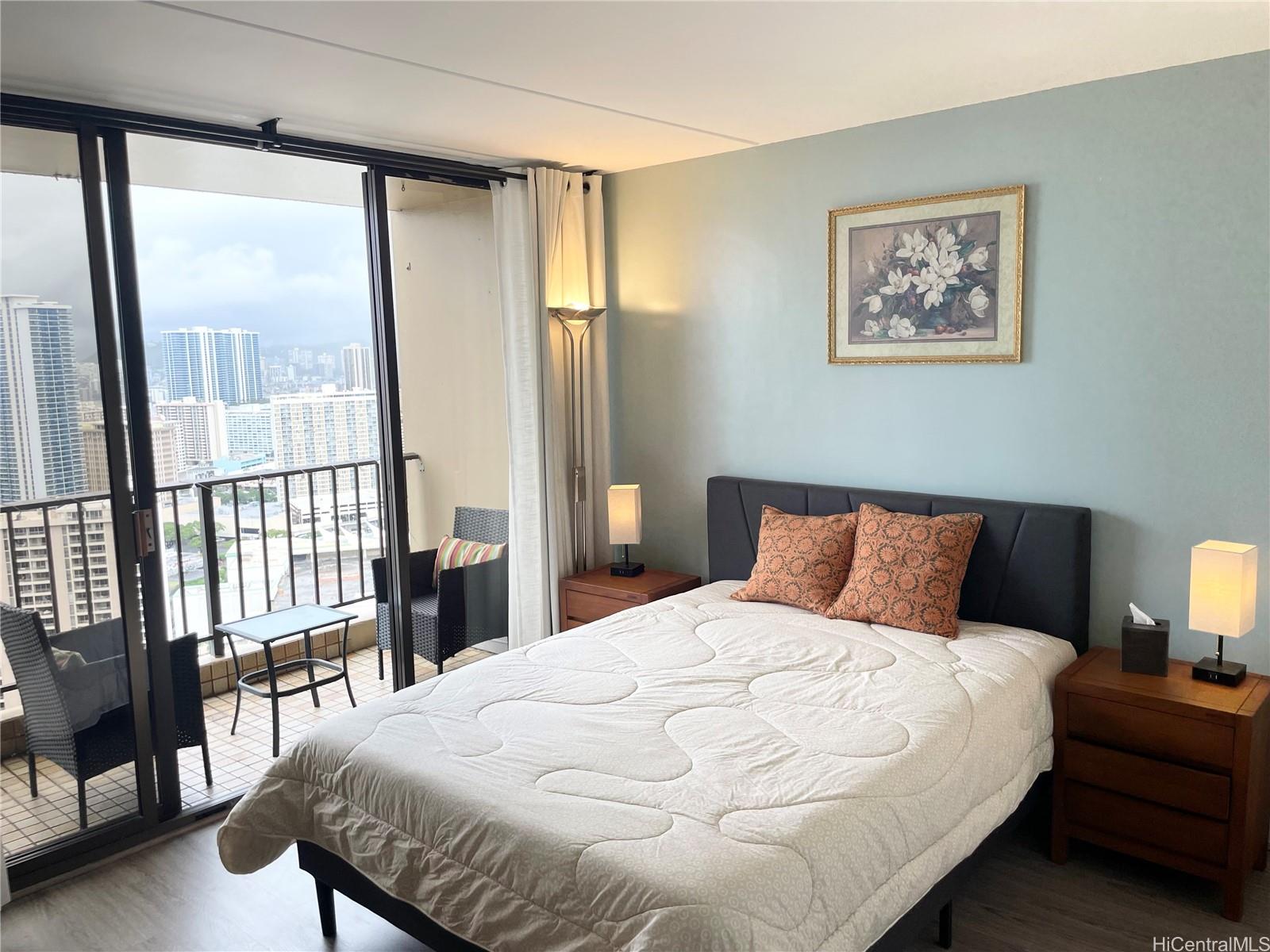 Chateau Waikiki condo # 3802, Honolulu, Hawaii - photo 6 of 25