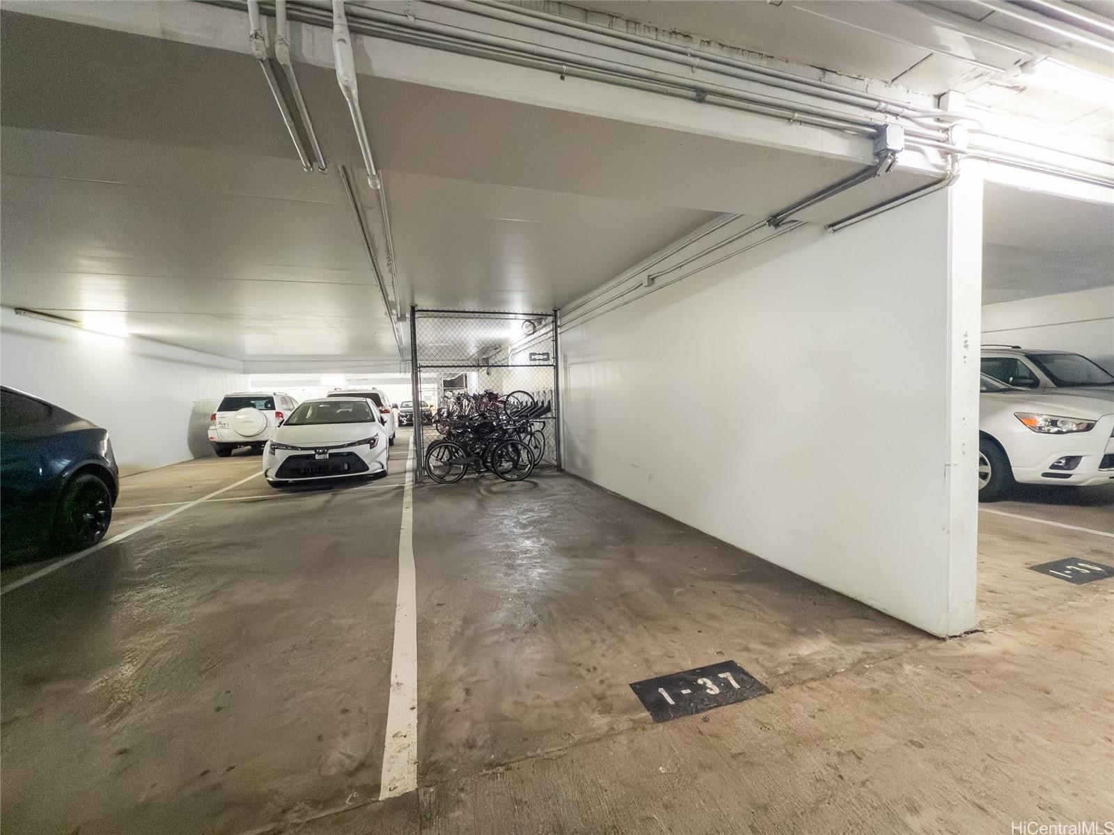 Chateau Waikiki condo # 3814, Honolulu, Hawaii - photo 15 of 25