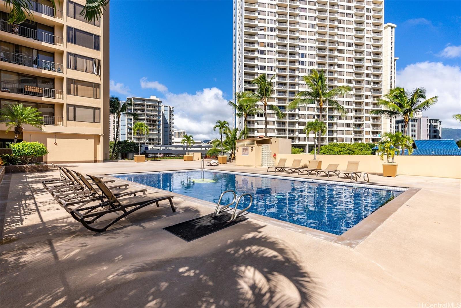 Chateau Waikiki condo # 604, Honolulu, Hawaii - photo 19 of 25