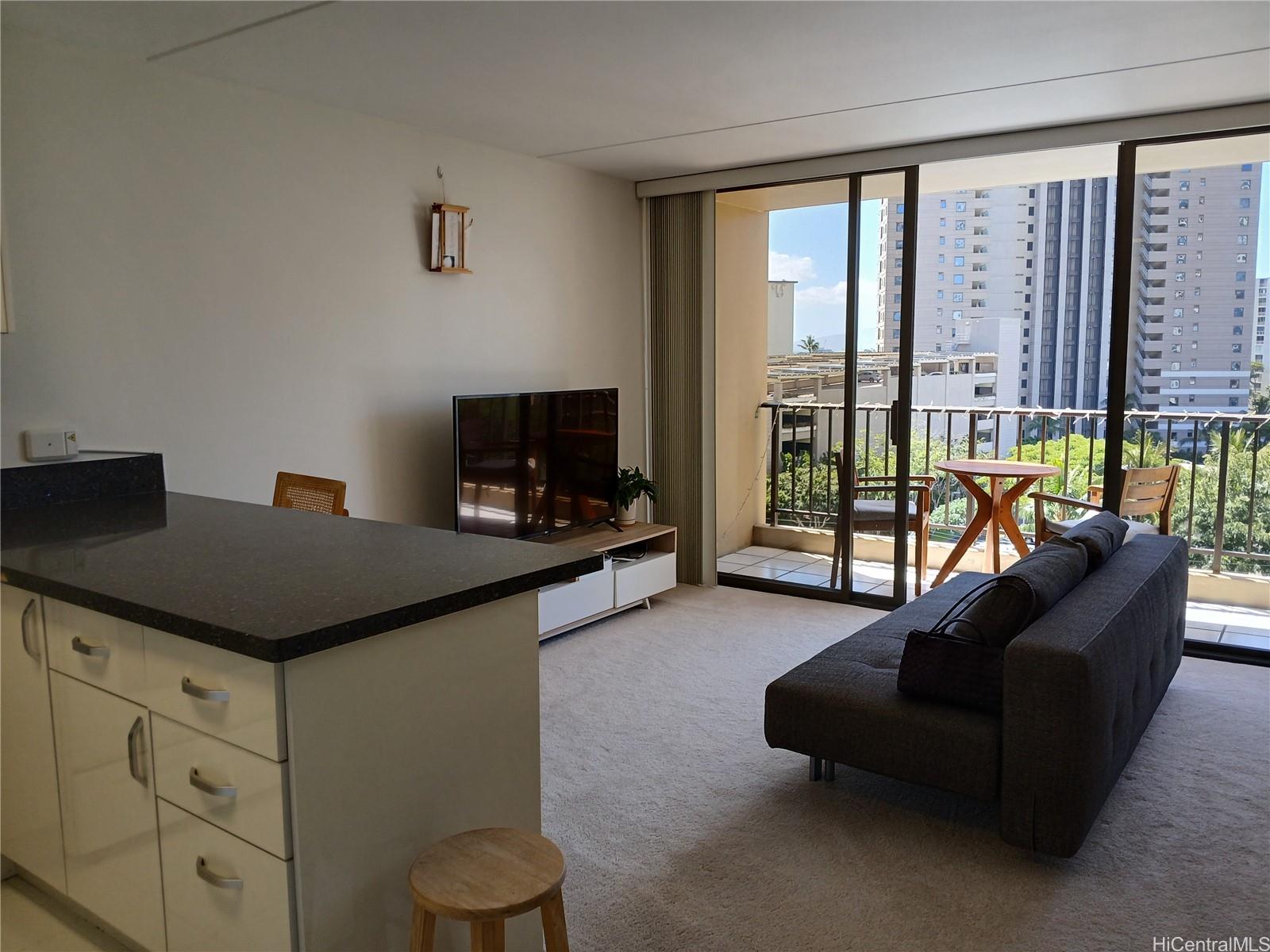 411 Hobron Lane Honolulu - Rental - photo 13 of 16