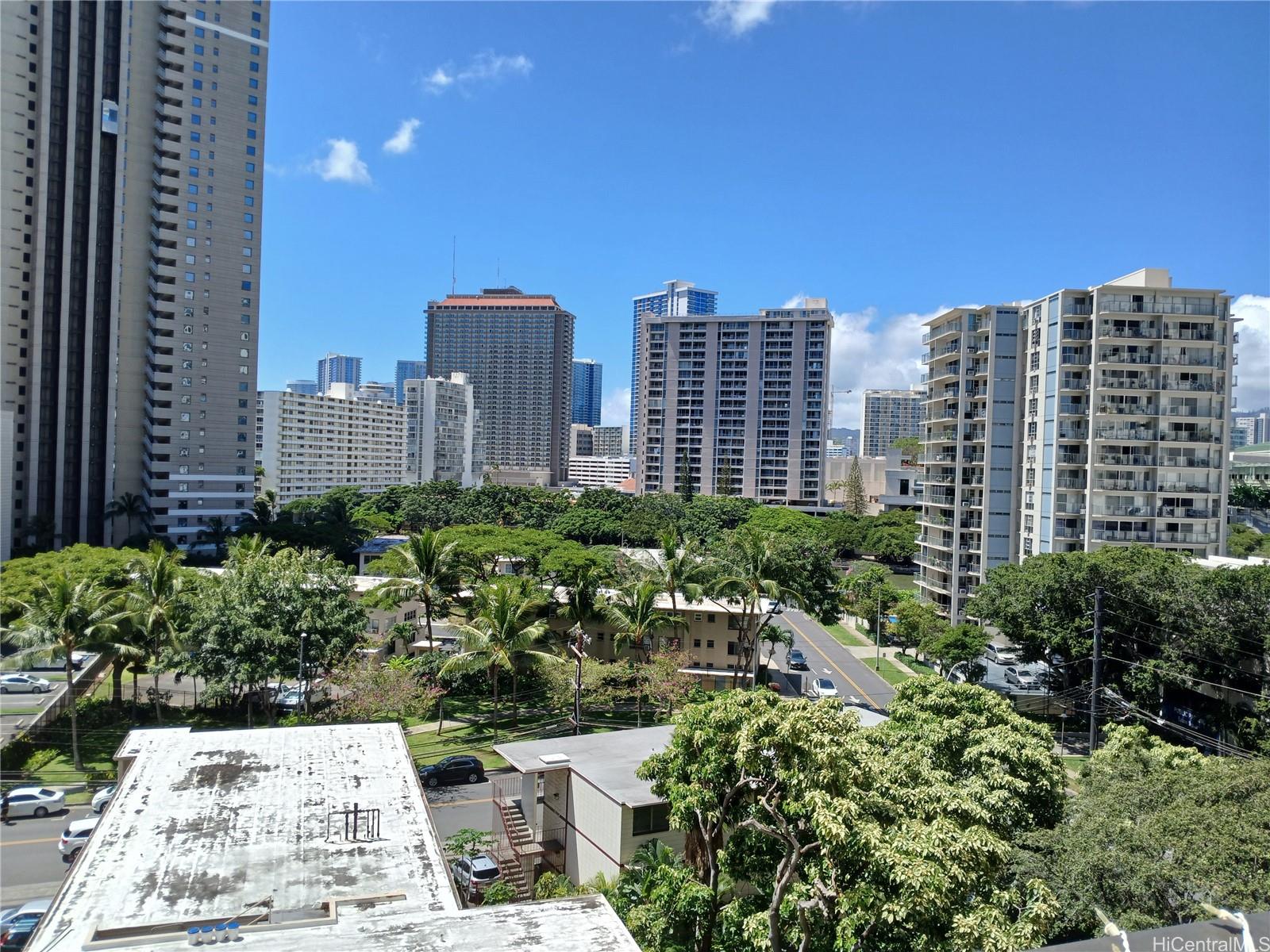 411 Hobron Lane Honolulu - Rental - photo 3 of 16