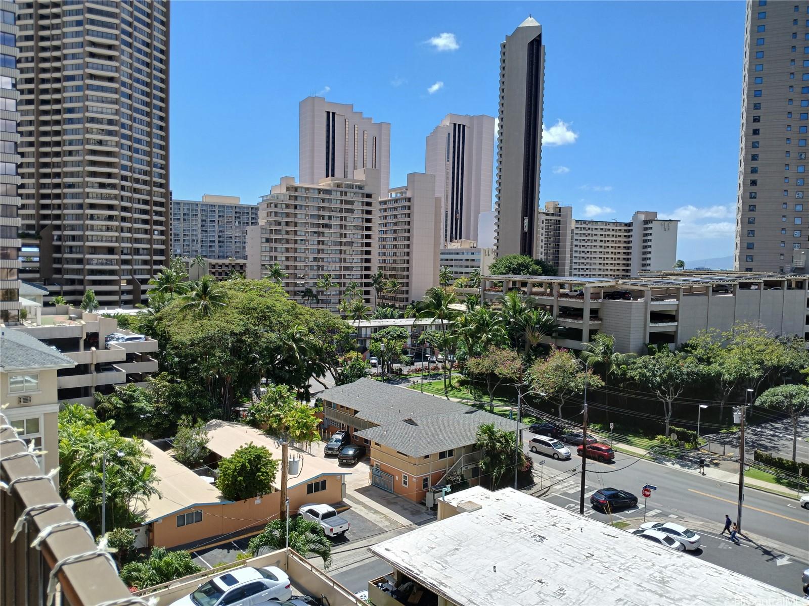 411 Hobron Lane Honolulu - Rental - photo 4 of 16
