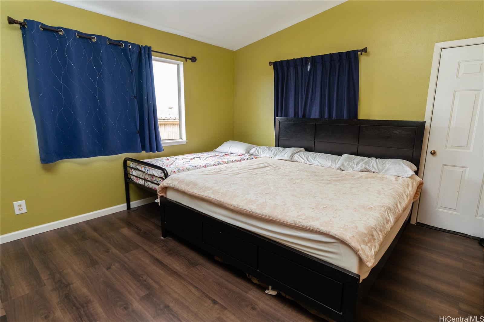 411  Iliahi Street Lanai City, Lanai home - photo 12 of 25