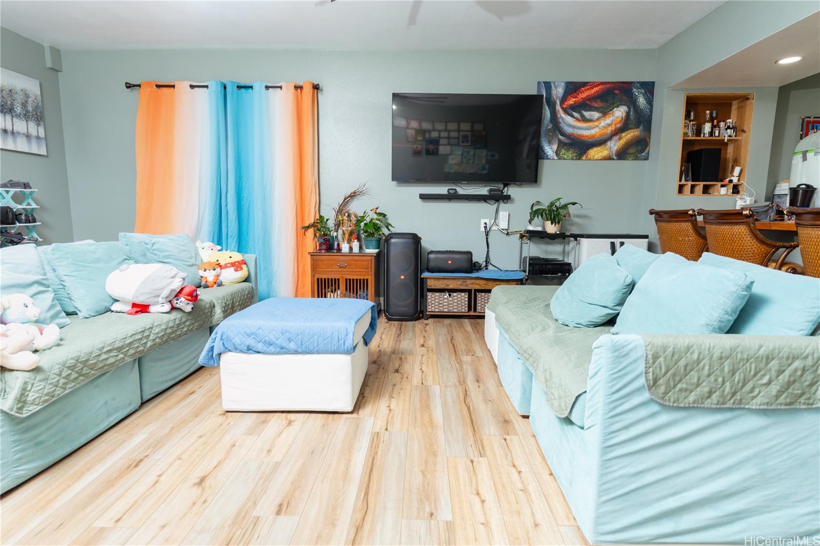 411  Iliahi Street Lanai City, Lanai home - photo 6 of 25