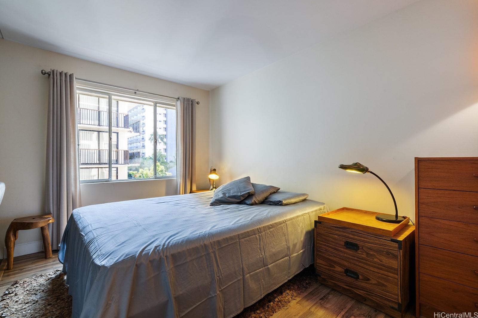 411 Kaiolu Inc condo # 504, Honolulu, Hawaii - photo 10 of 16