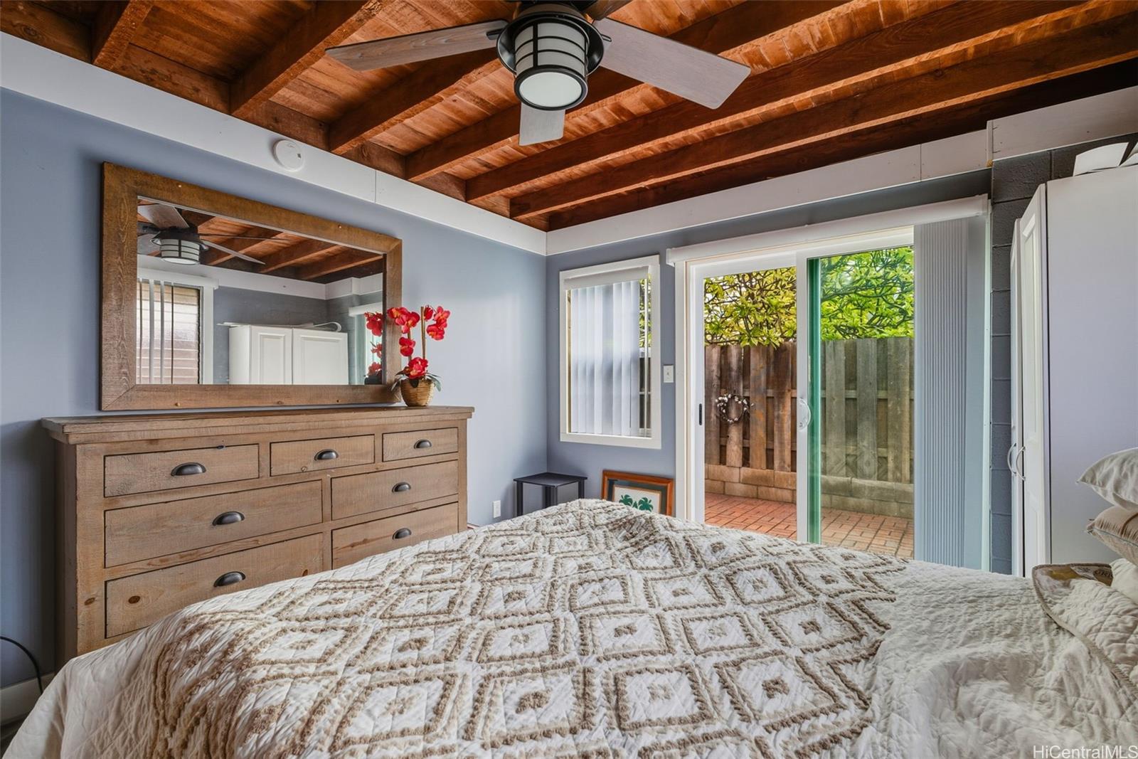 411  Kapahulu Ave Kapahulu, Diamond Head home - photo 17 of 25