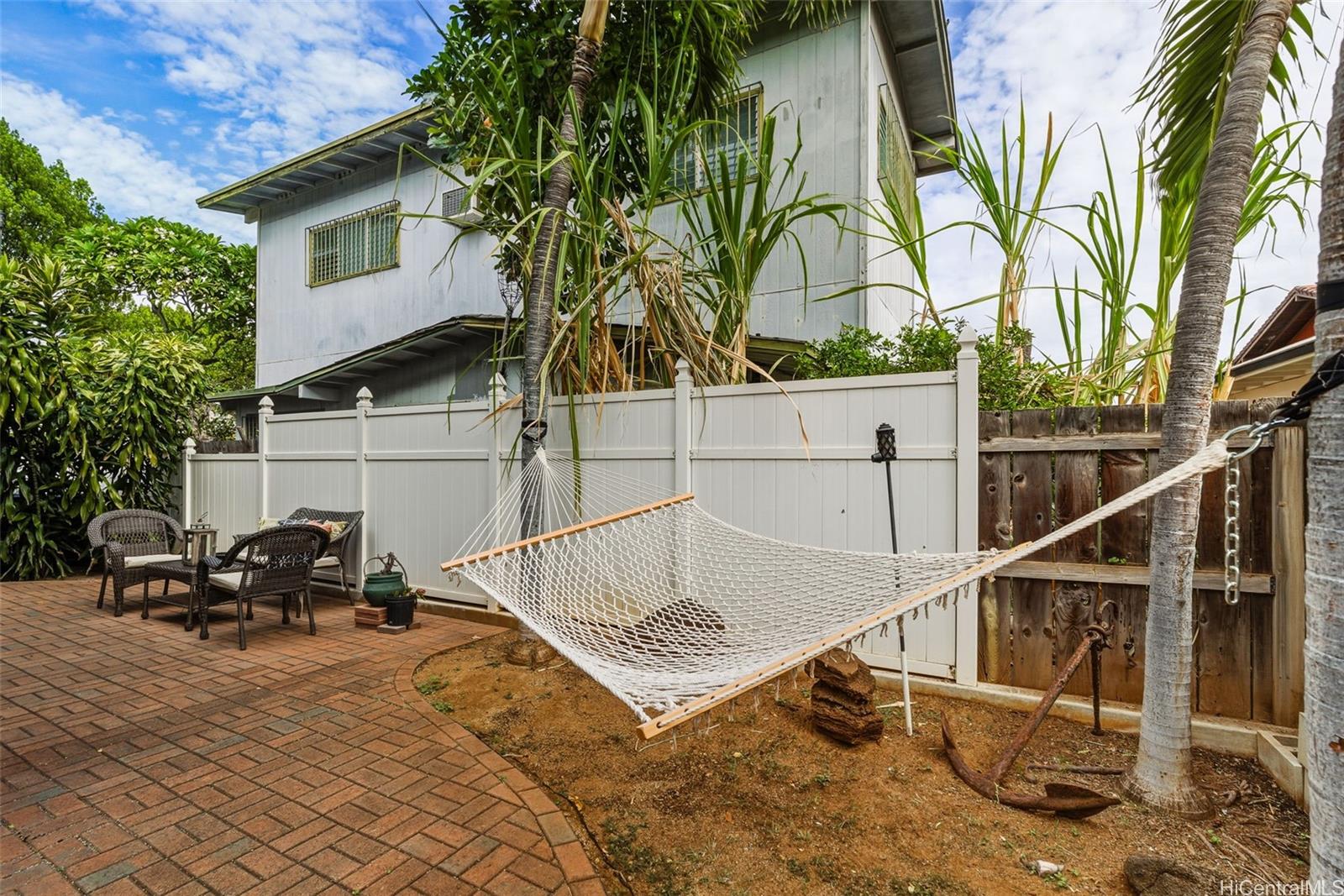 411  Kapahulu Ave Kapahulu, Diamond Head home - photo 23 of 25