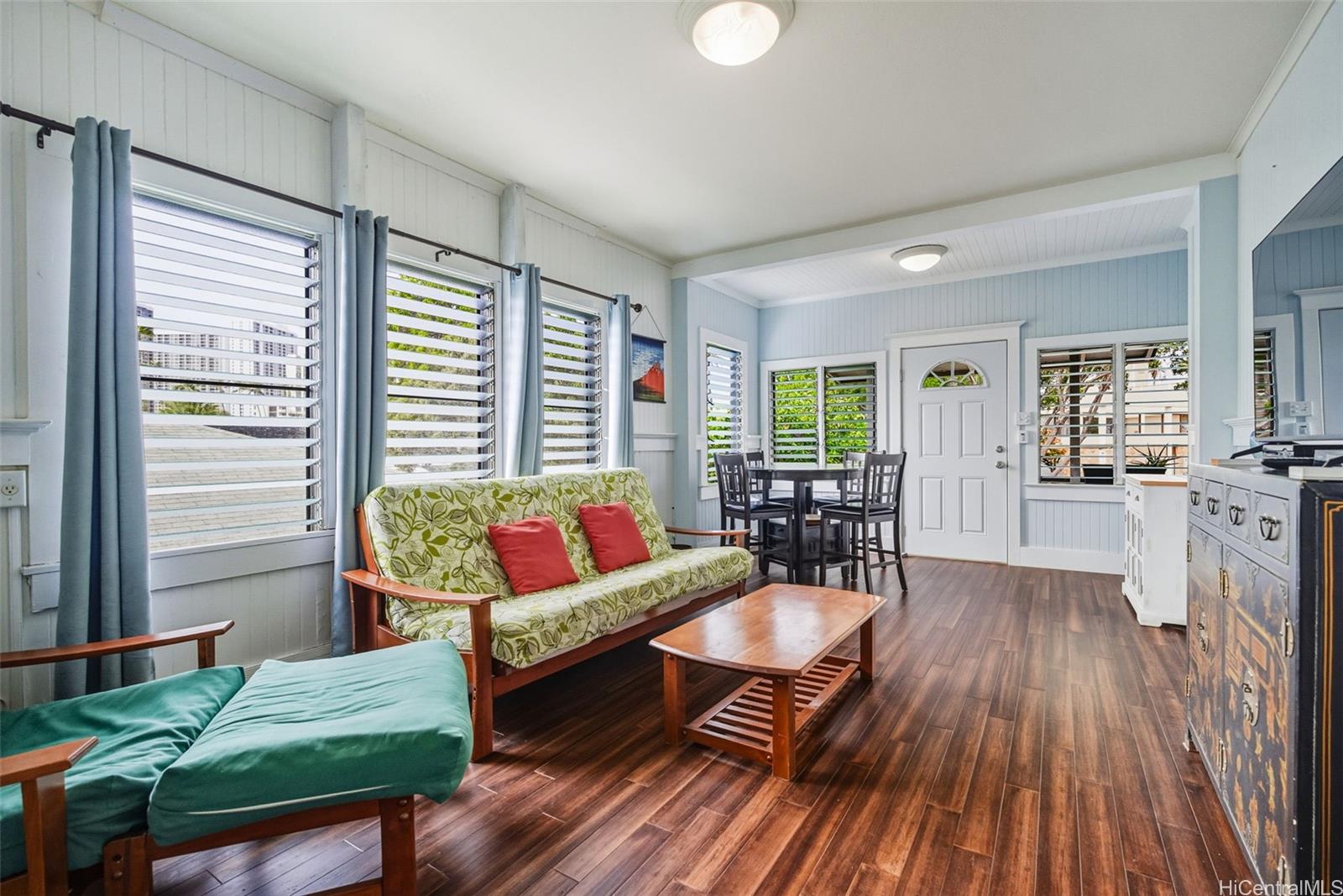 411  Kapahulu Ave Kapahulu, Diamond Head home - photo 4 of 25