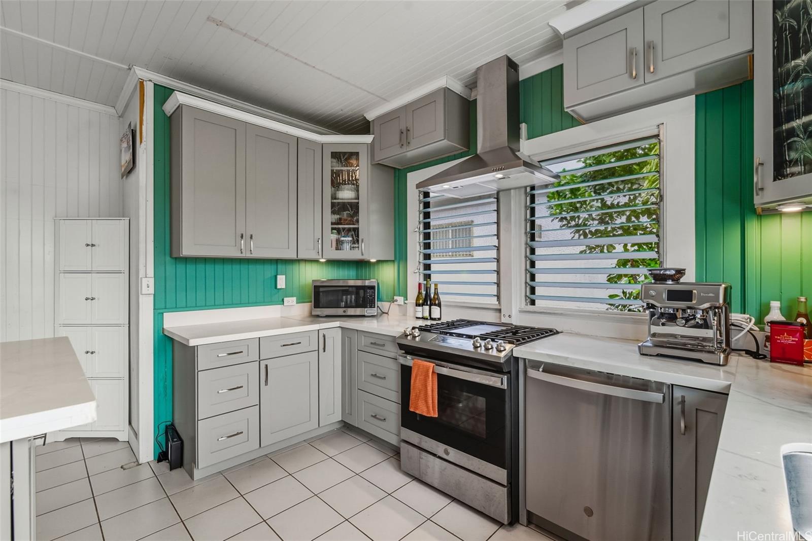 411  Kapahulu Ave Kapahulu, Diamond Head home - photo 8 of 25