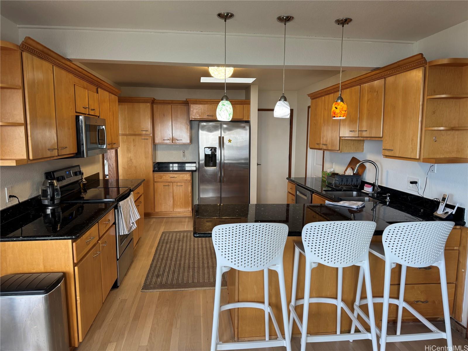 411 Maono Loop Honolulu - Rental - photo 12 of 13