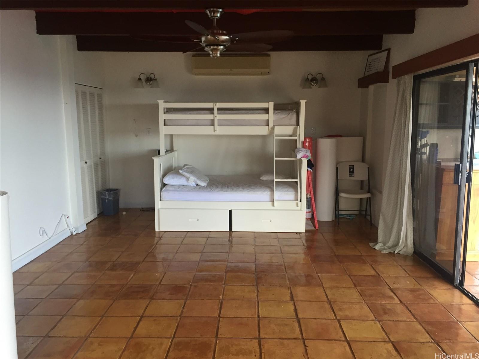 411 Maono Loop Honolulu - Rental - photo 7 of 13