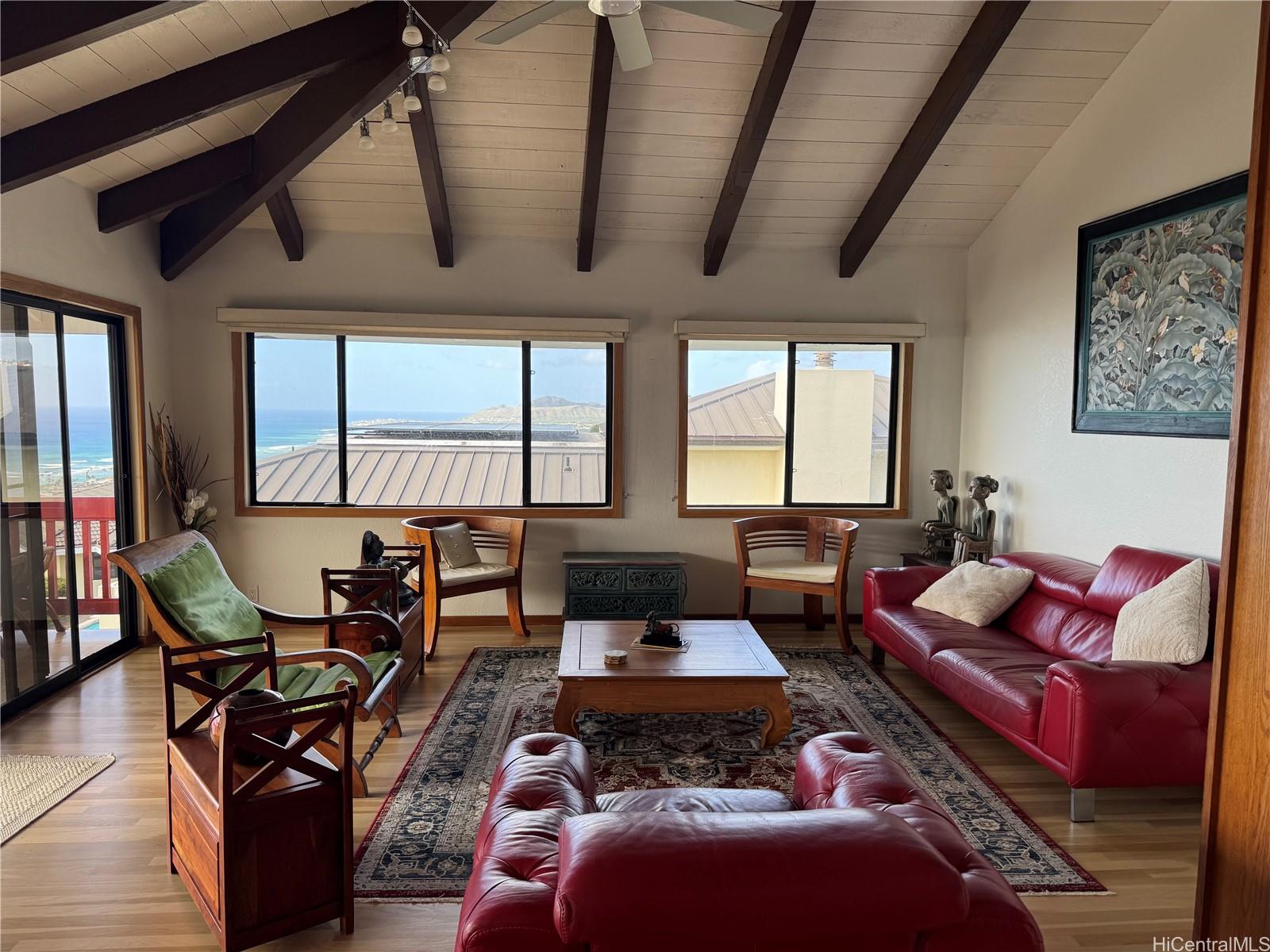 411 Maono Loop Honolulu - Rental - photo 10 of 13