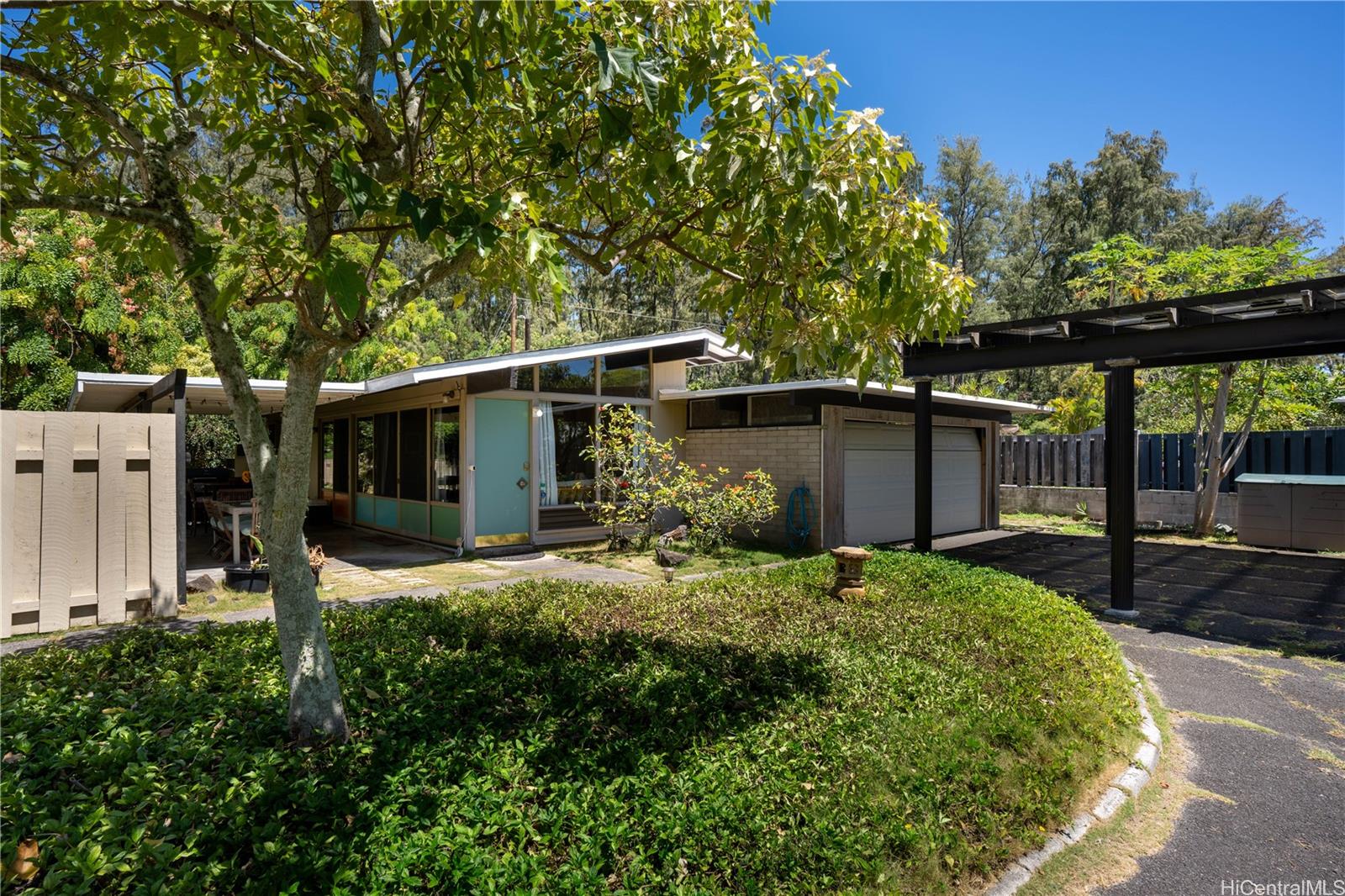 41-1025  Nenue Street Waimanalo, Kailua home - photo 22 of 25