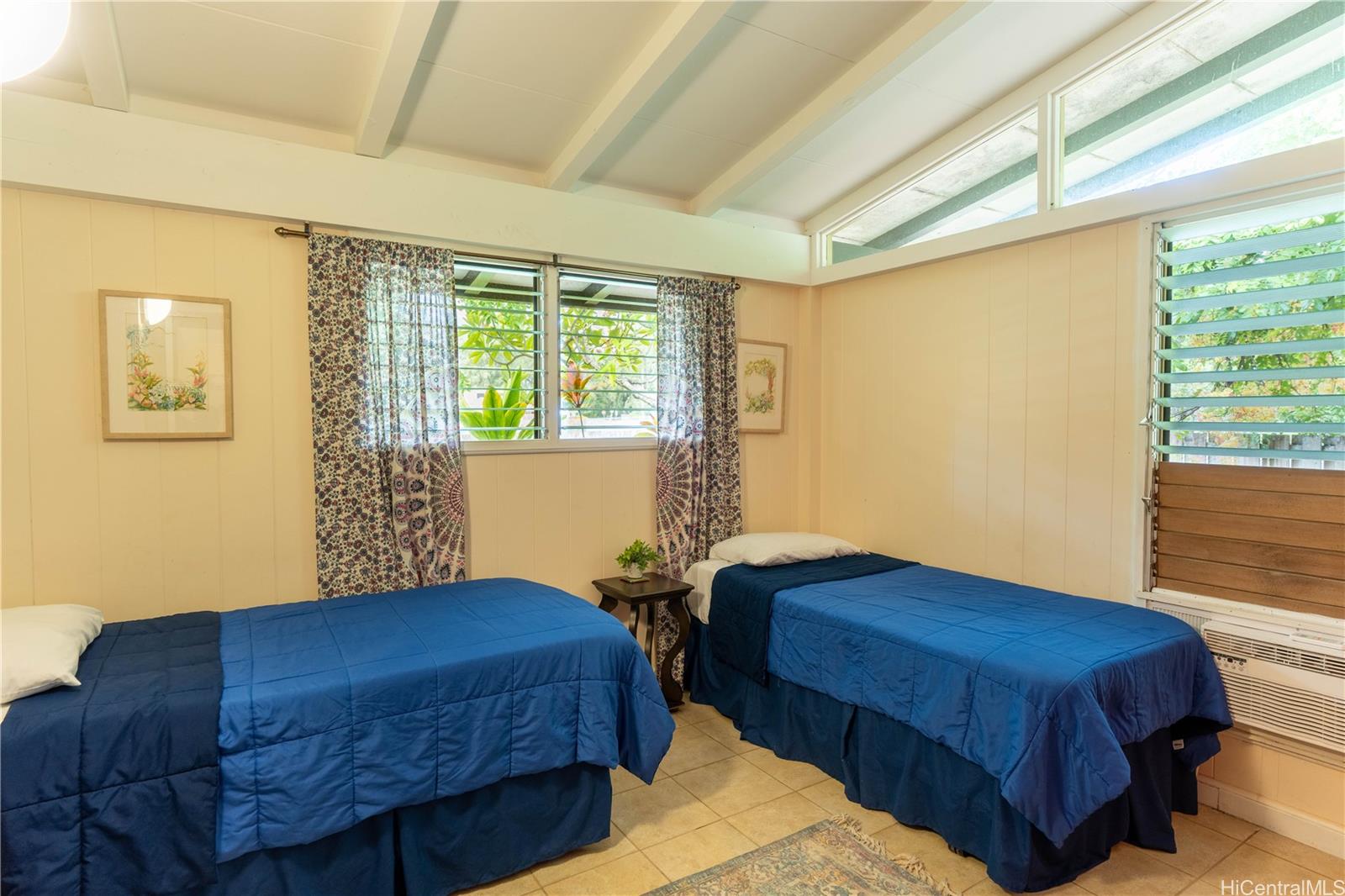 41-1025  Nenue Street Waimanalo, Kailua home - photo 4 of 25