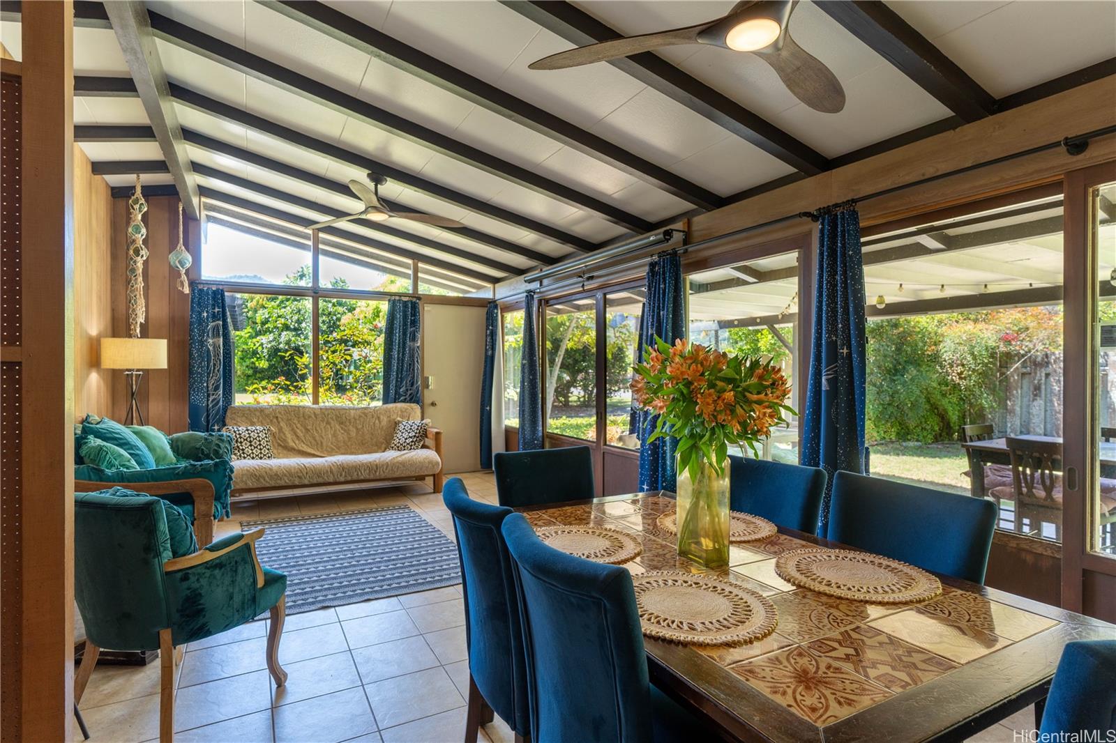 41-1025  Nenue Street Waimanalo, Kailua home - photo 5 of 25