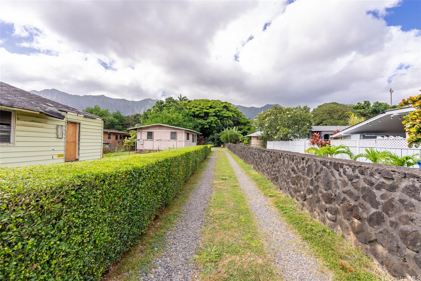 41-1702 Kalanianaole Hwy Waimanalo - Multi-family - photo 19 of 25