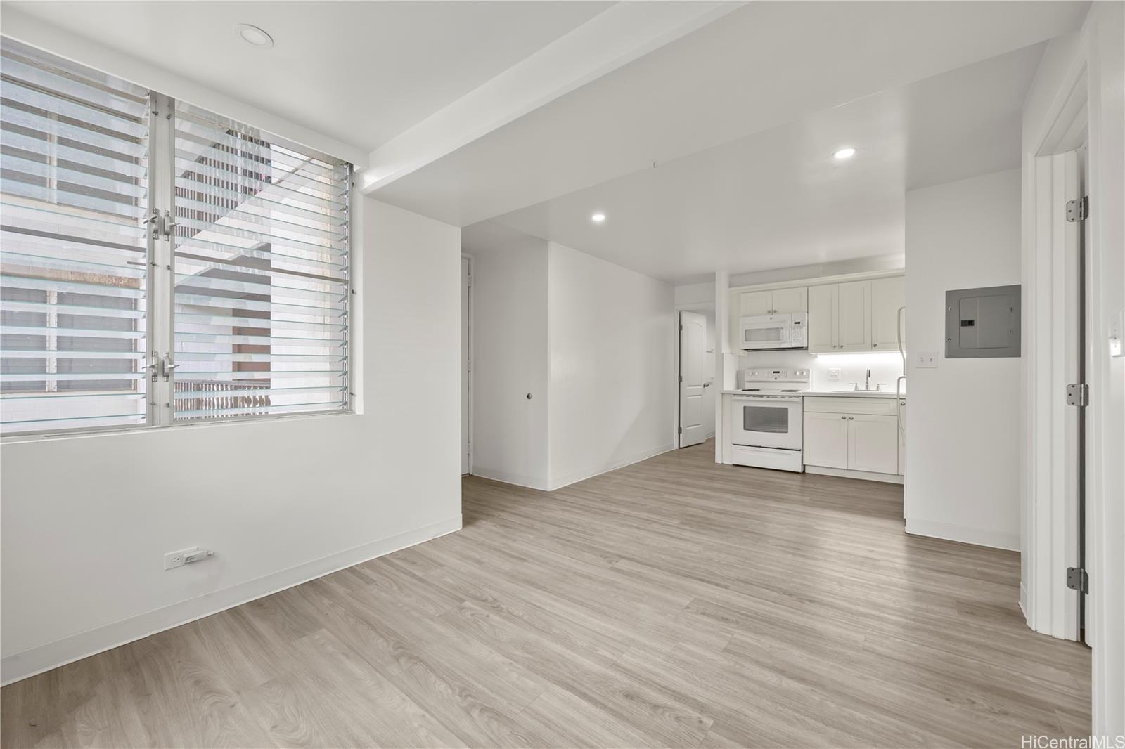 412 Launiu St Honolulu - Multi-family - photo 12 of 20