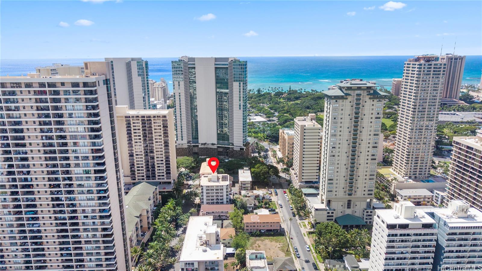 412 Launiu St Honolulu - Multi-family - photo 3 of 20