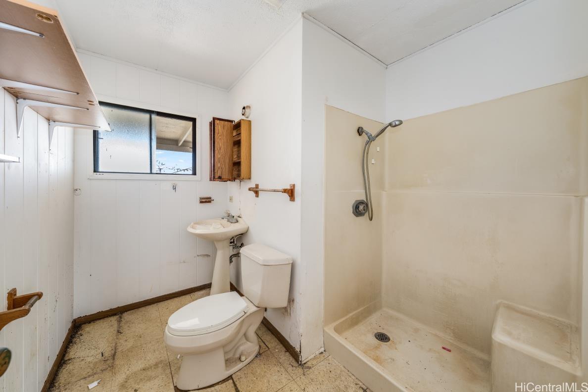 4124  Likini Street Aliamanu, Honolulu home - photo 10 of 25