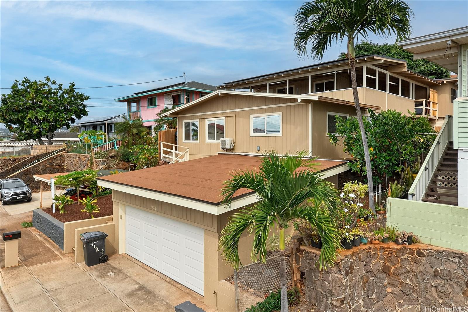 4124  Likini Street Aliamanu, Honolulu home - photo 4 of 25