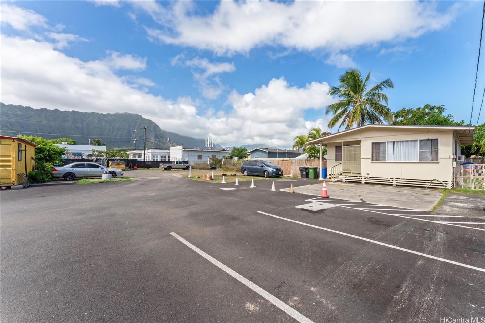 41-37 Wailea Street Waimanalo Oahu commercial real estate photo10 of 19