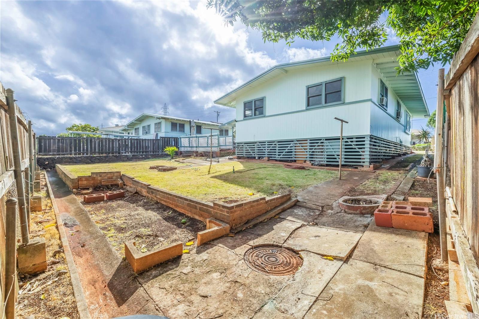414  Hoomalu Street Momilani, PearlCity home - photo 15 of 18