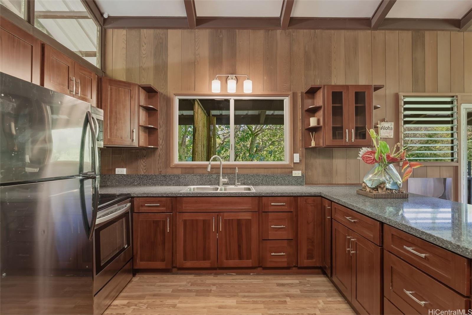 4142  Round Top Drive Tantalus, Honolulu home - photo 3 of 25