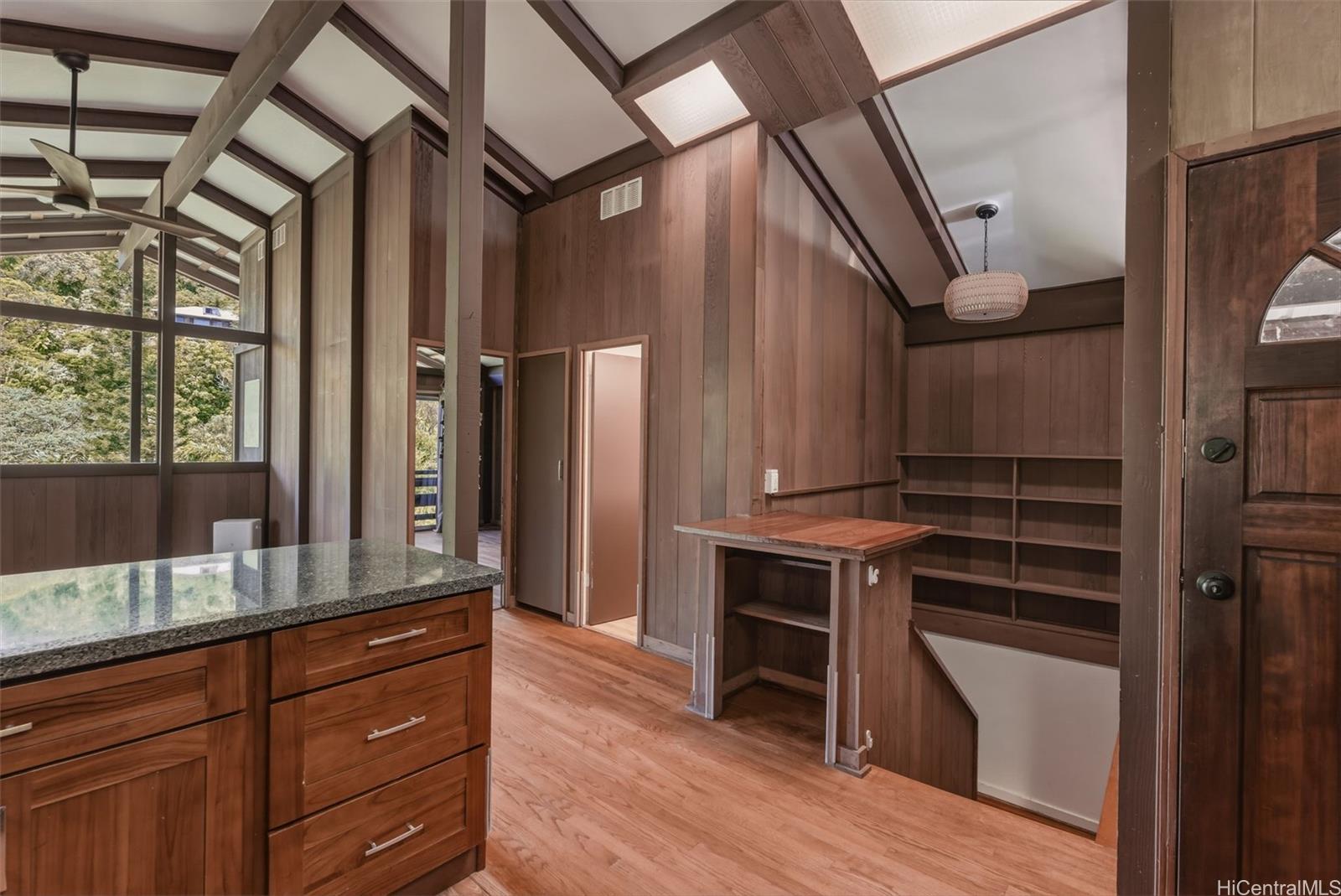 4142  Round Top Drive Tantalus, Honolulu home - photo 10 of 25