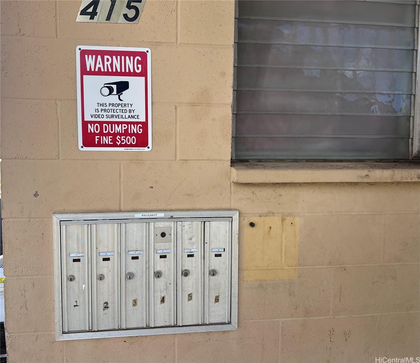 415 Liliha Court Lane Honolulu - Multi-family - photo 9 of 10