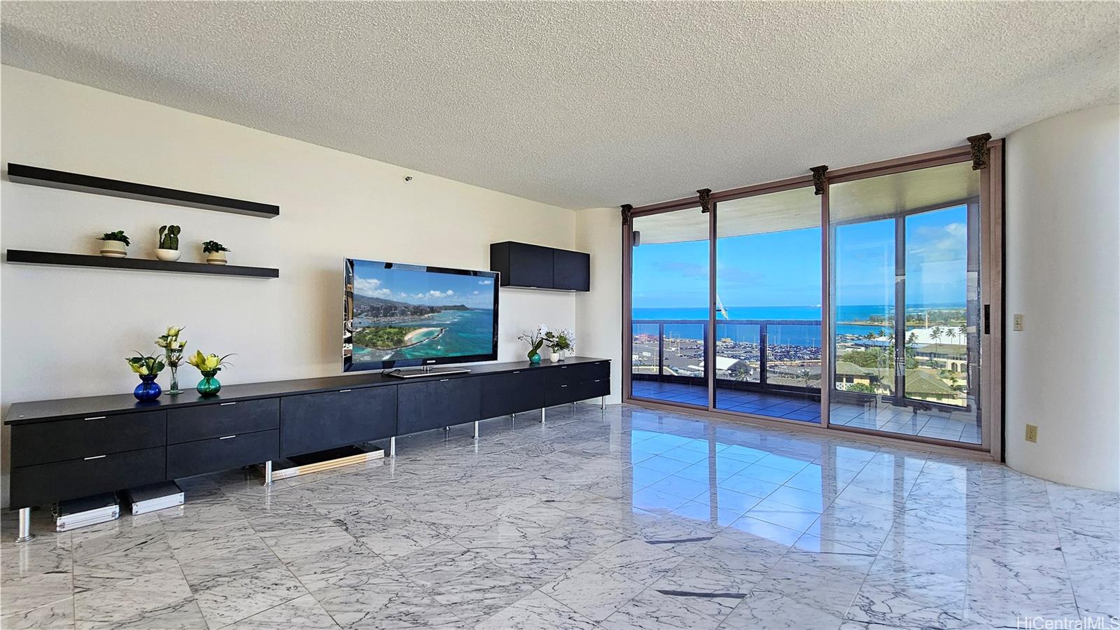 One Waterfront Tower condo # 1204, Honolulu, Hawaii - photo 2 of 25