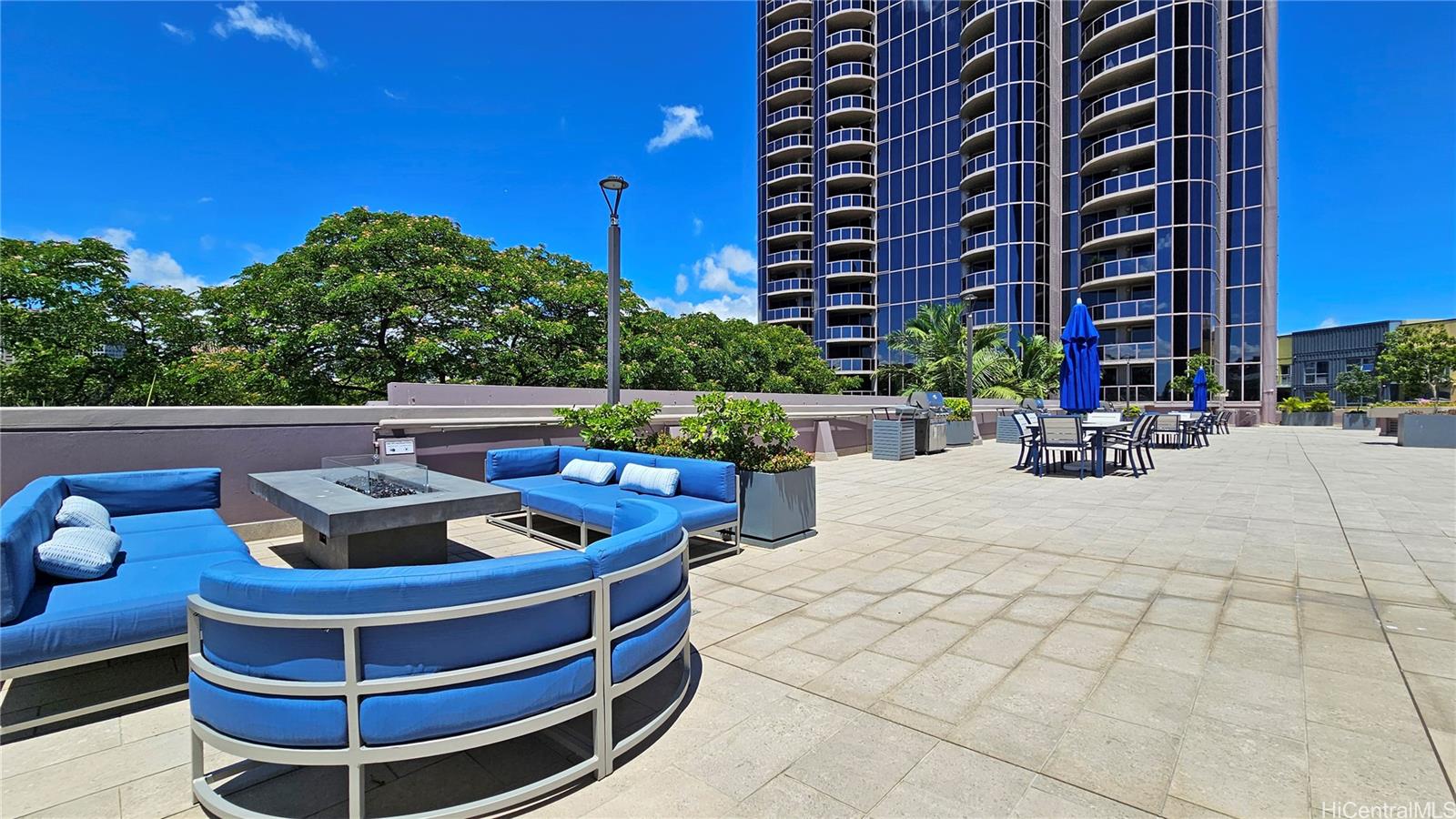One Waterfront Tower condo # 1204, Honolulu, Hawaii - photo 17 of 25