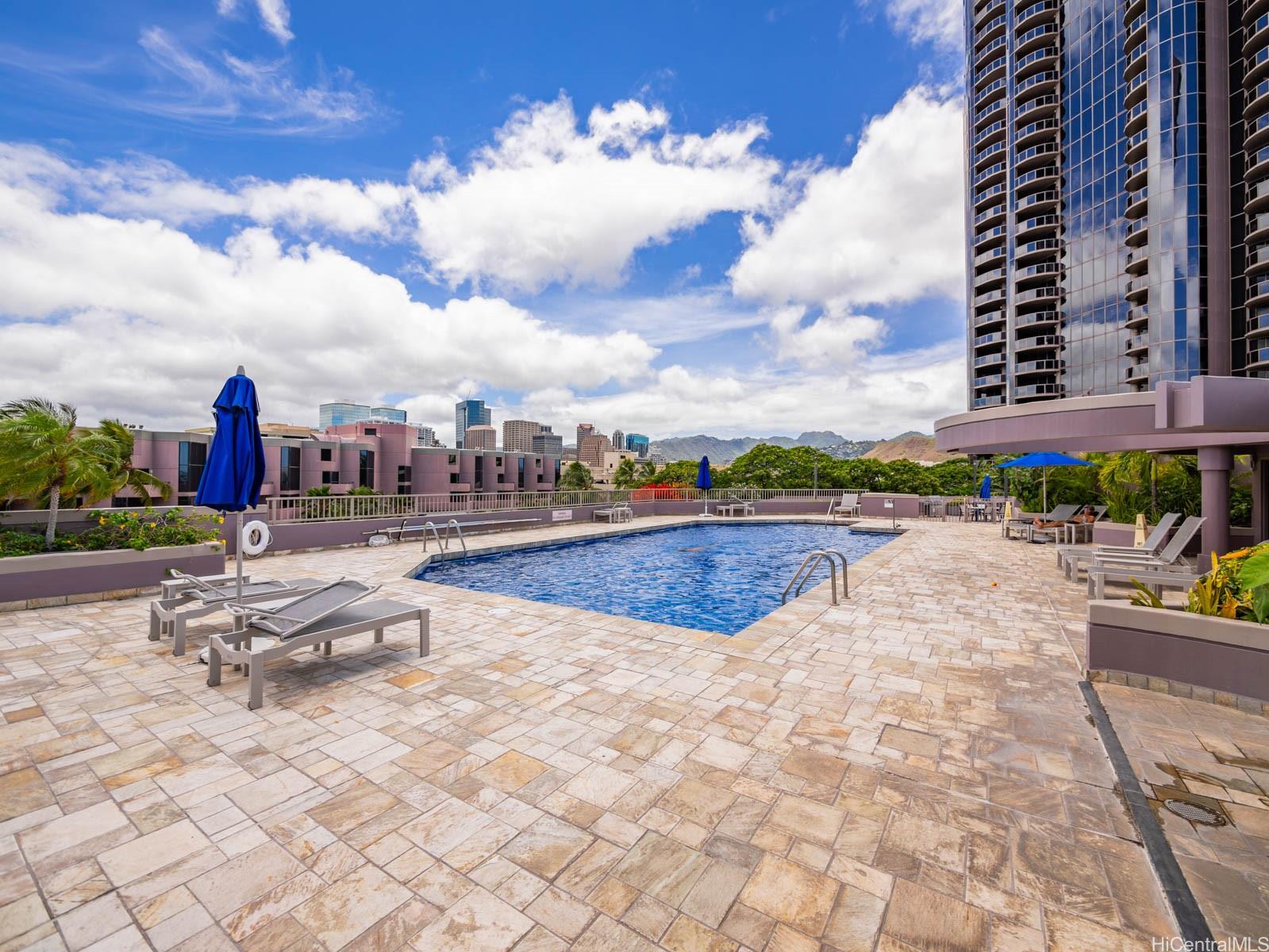 One Waterfront Tower condo # 1602, Honolulu, Hawaii - photo 20 of 23