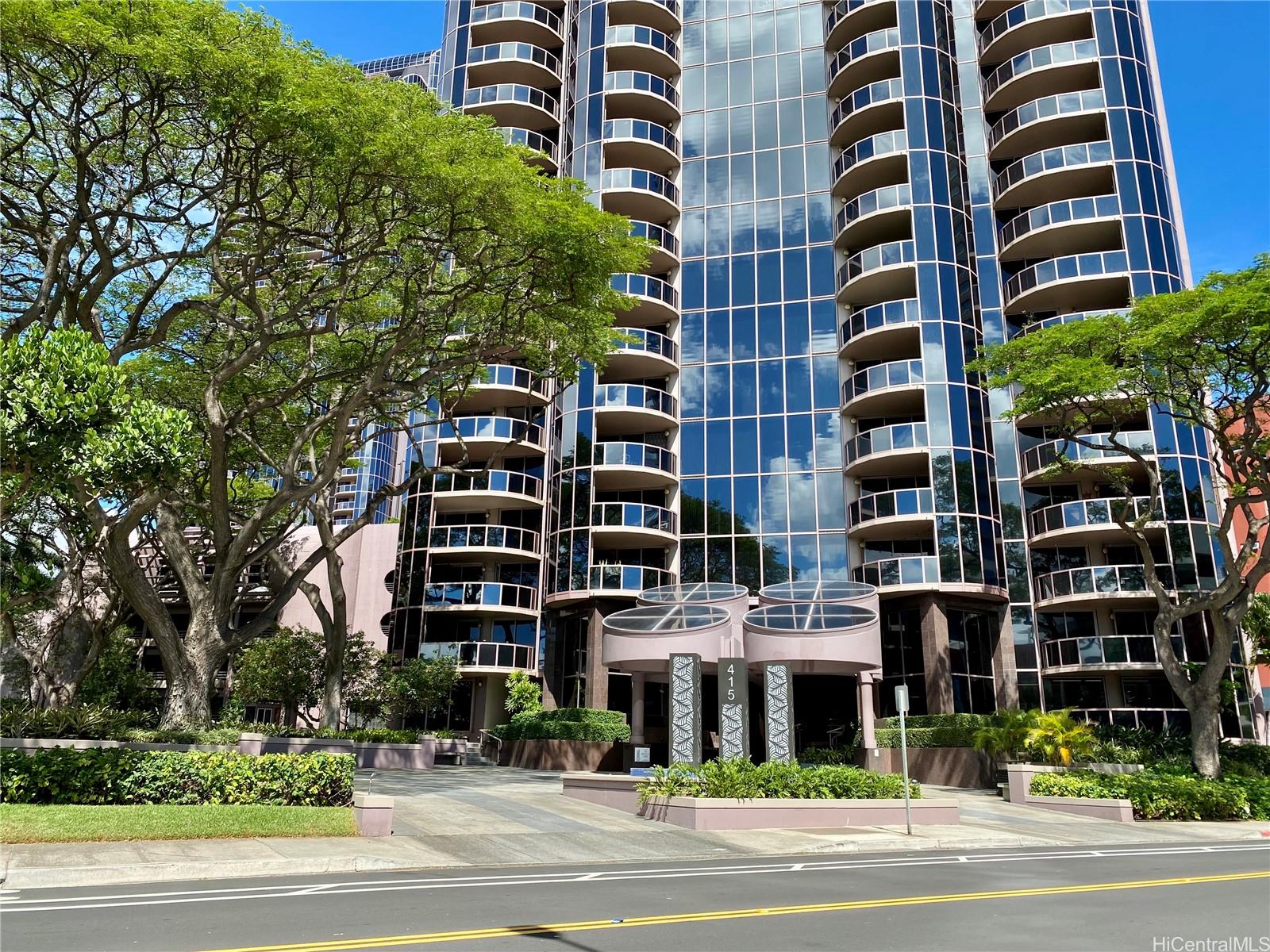 One Waterfront Tower condo # 201, Honolulu, Hawaii - photo 23 of 25