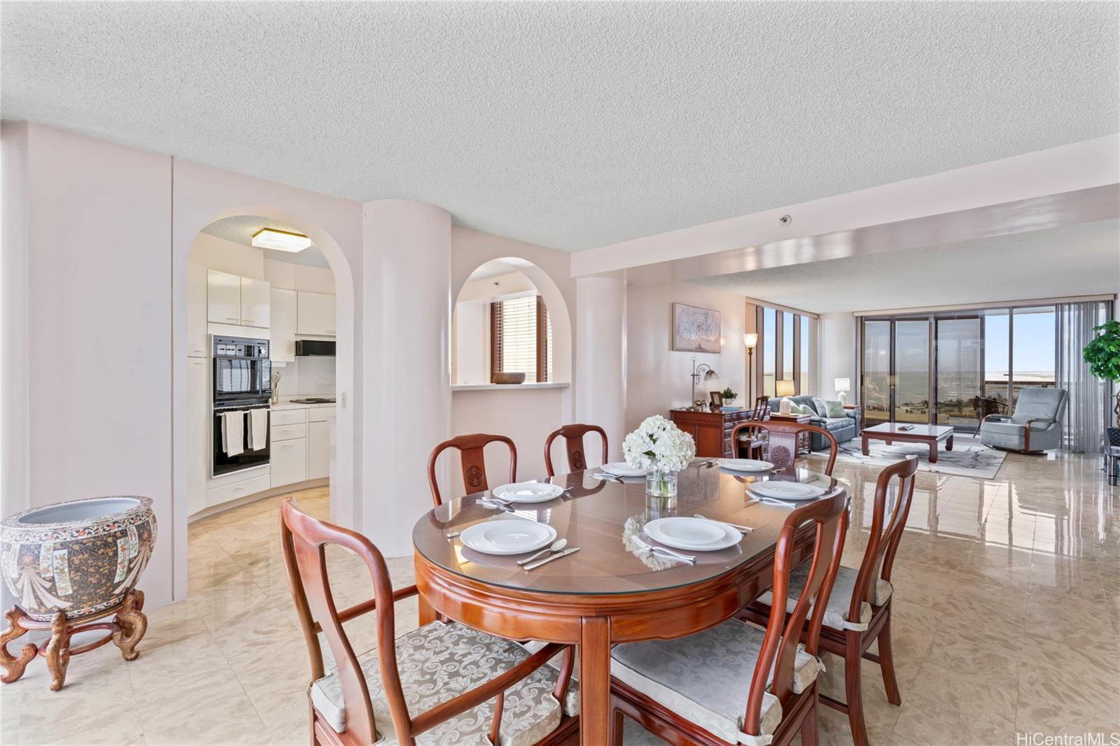 One Waterfront Tower condo # 2401, Honolulu, Hawaii - photo 5 of 25