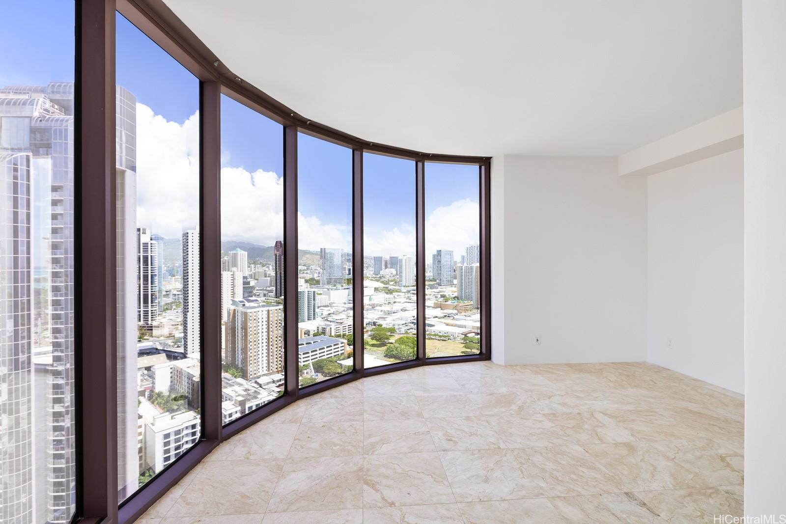 One Waterfront Tower condo # 3204, Honolulu, Hawaii - photo 16 of 24