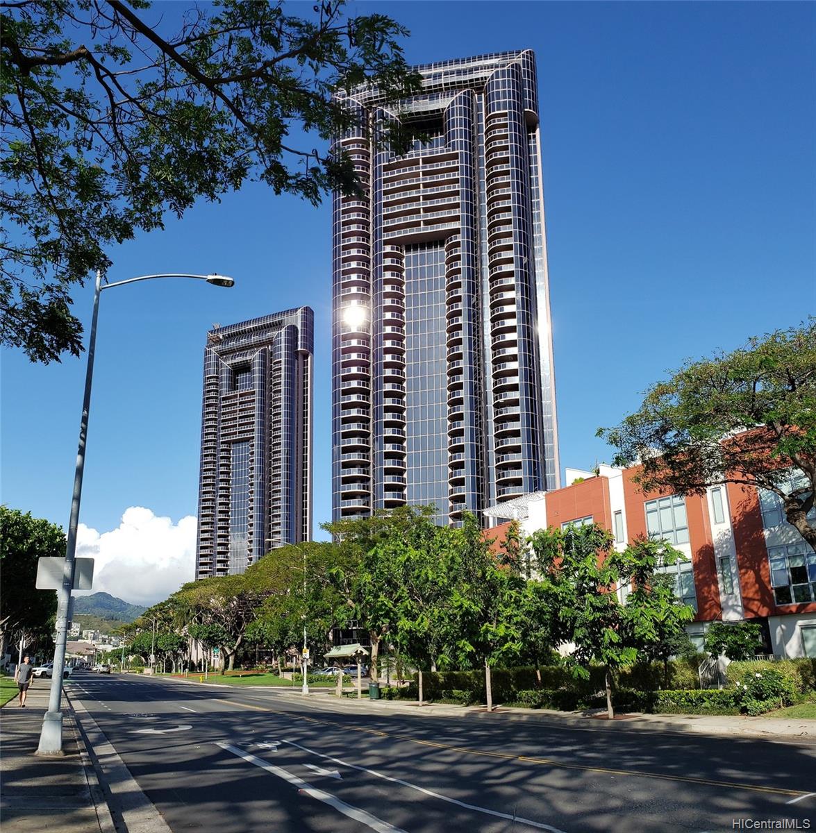 One Waterfront Tower 3301, 415 South Street, Honolulu Kakaako condo