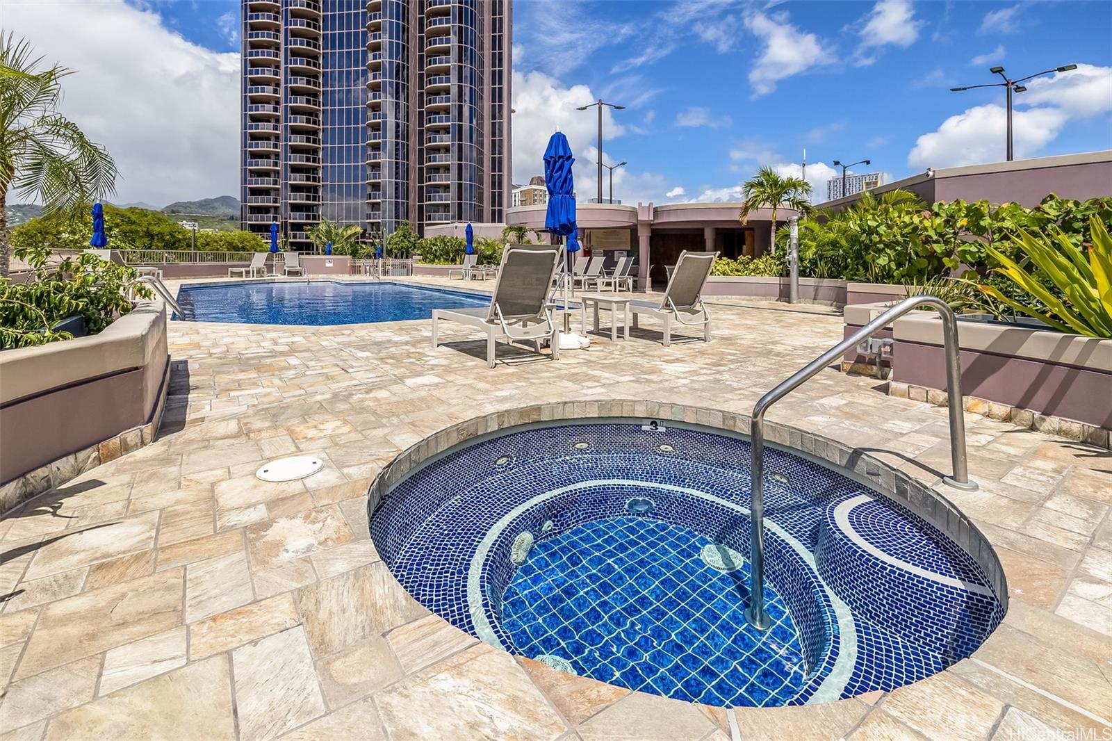 One Waterfront Tower condo # 4202, Honolulu, Hawaii - photo 17 of 21